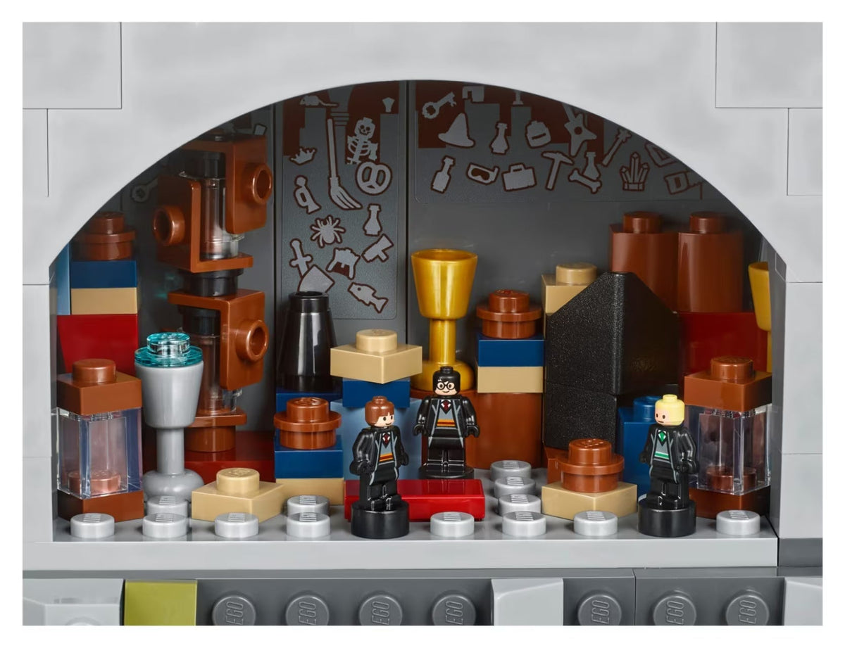 LEGO Harry Potter Hogwarts Castle Building Set - Shop Indoor Toys at Trekaline