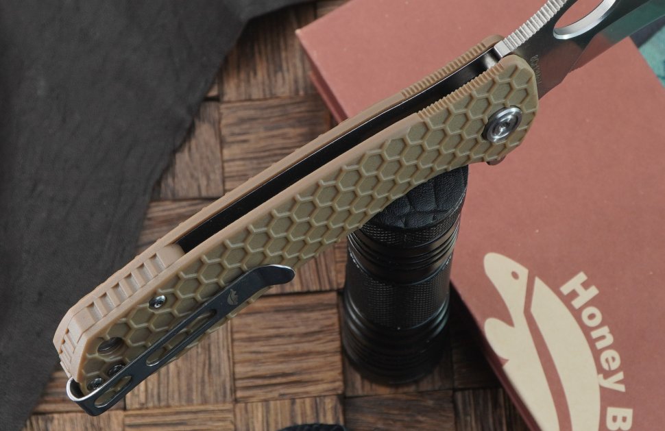Honey Badger Large Claw Smooth Knife 8Cr13MoV Steel