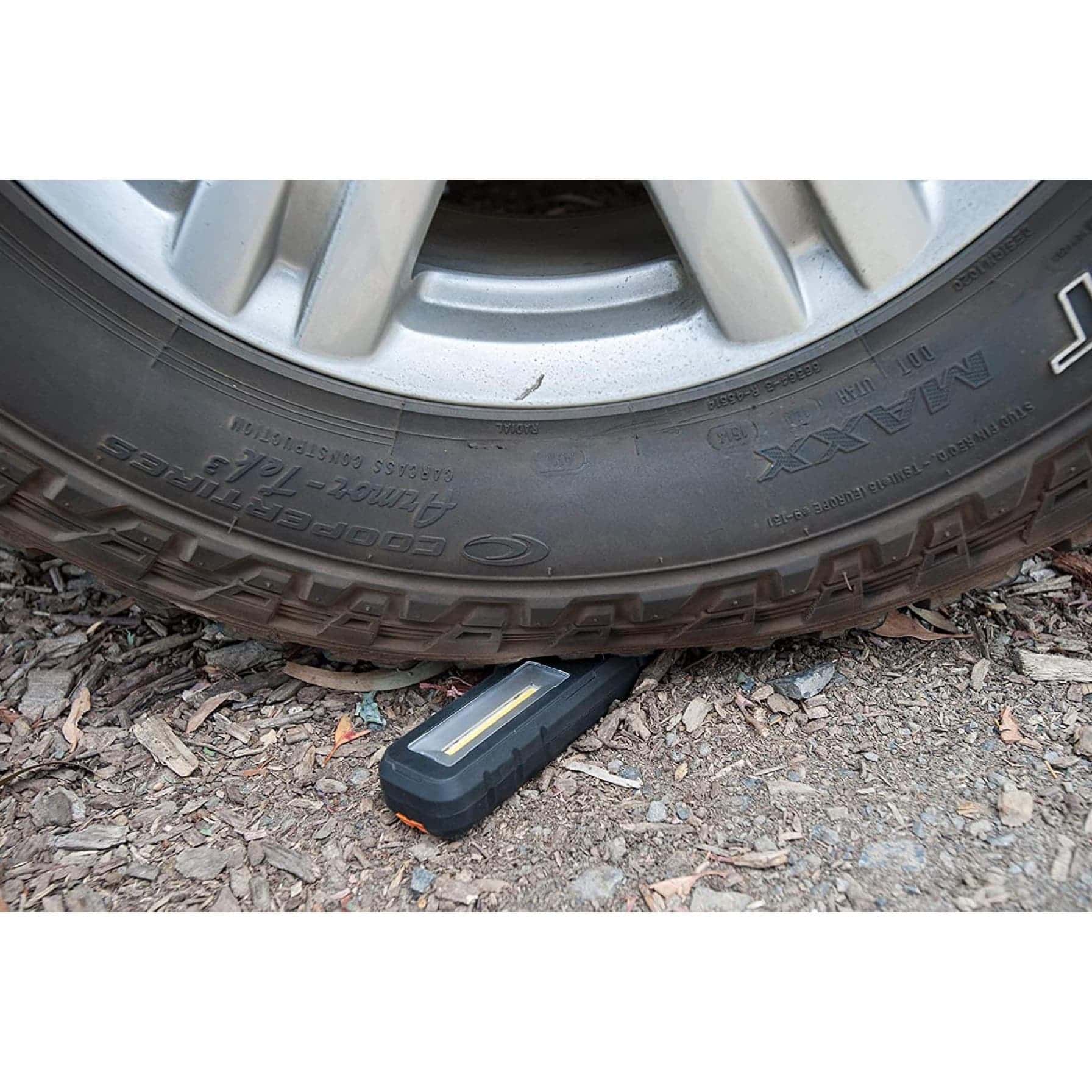 ARB Adventure Light 600 AC/DC Rechargeable Lamp