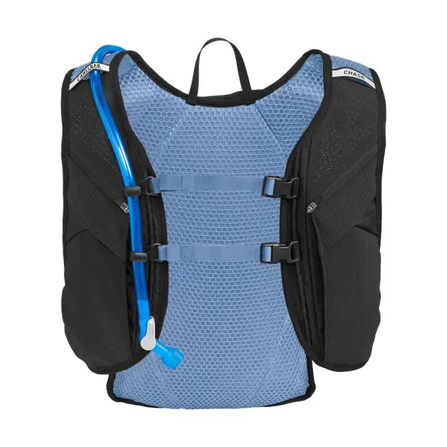 CamelBak Womenâs Chase Adventure 8 Vest Crux 2L