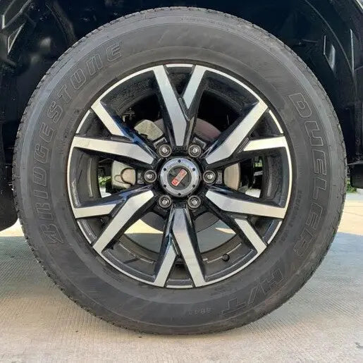 ARB AVM Free Wheeling Hub for Toyota Land Cruiser LC100 - Shop Tire Accessories at Trekaline