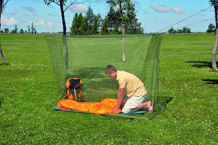Coghlan's Rectangular Mosquito Net - Shop Mosquito Bed Nets at Trekaline