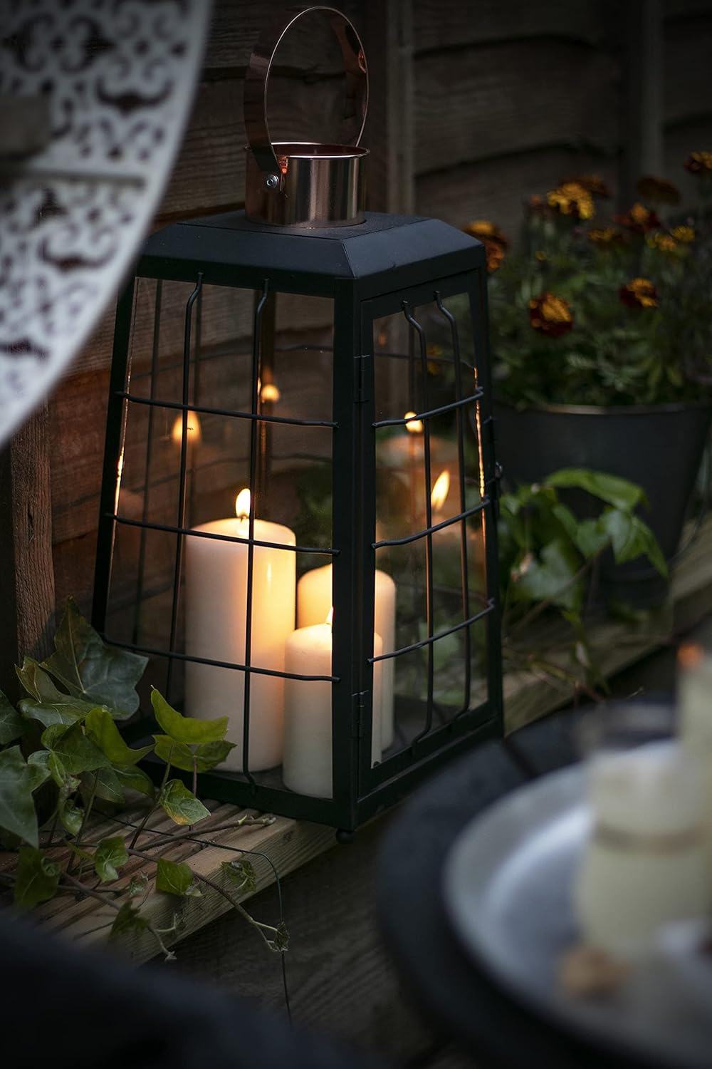 La Hacienda Alderin Lantern