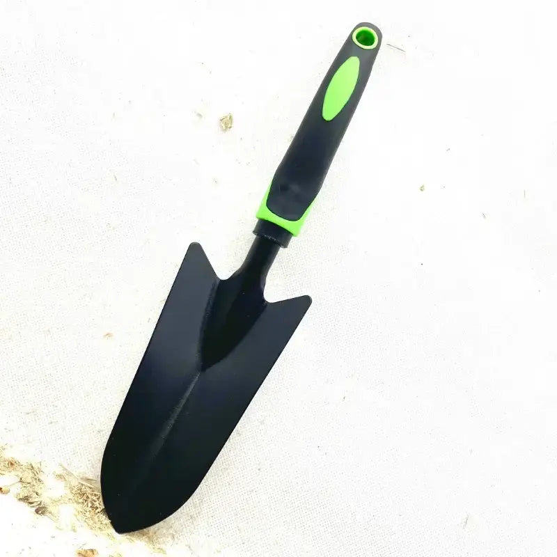 Procamp Heavy Duty Garden Shovel - Shop Shovels, Scoops & Forks at Trekaline