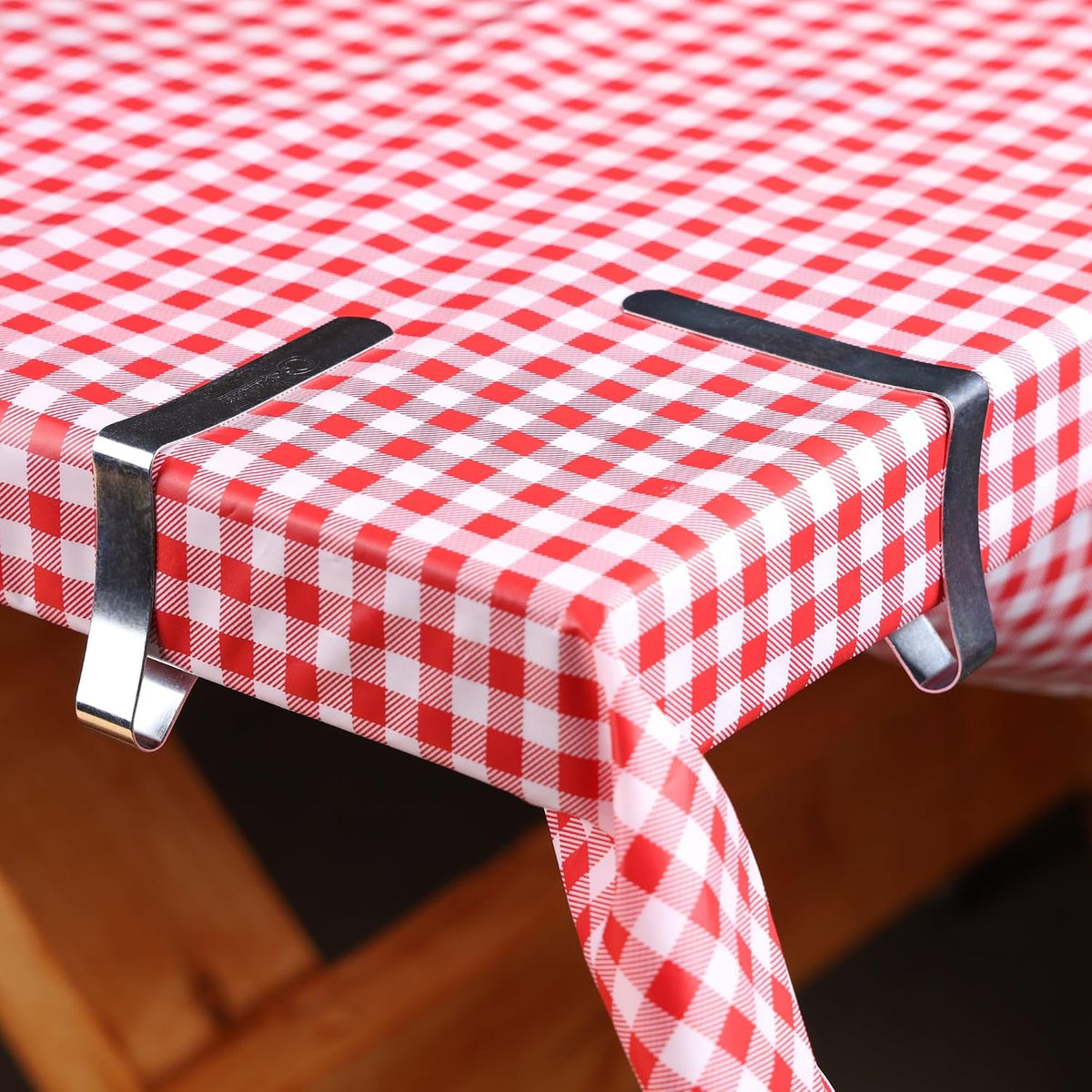 Coghlan's Tablecloth Clamps 6 PackĀ - ShopĀ Clips and Fit KitsĀ atĀ Trekaline