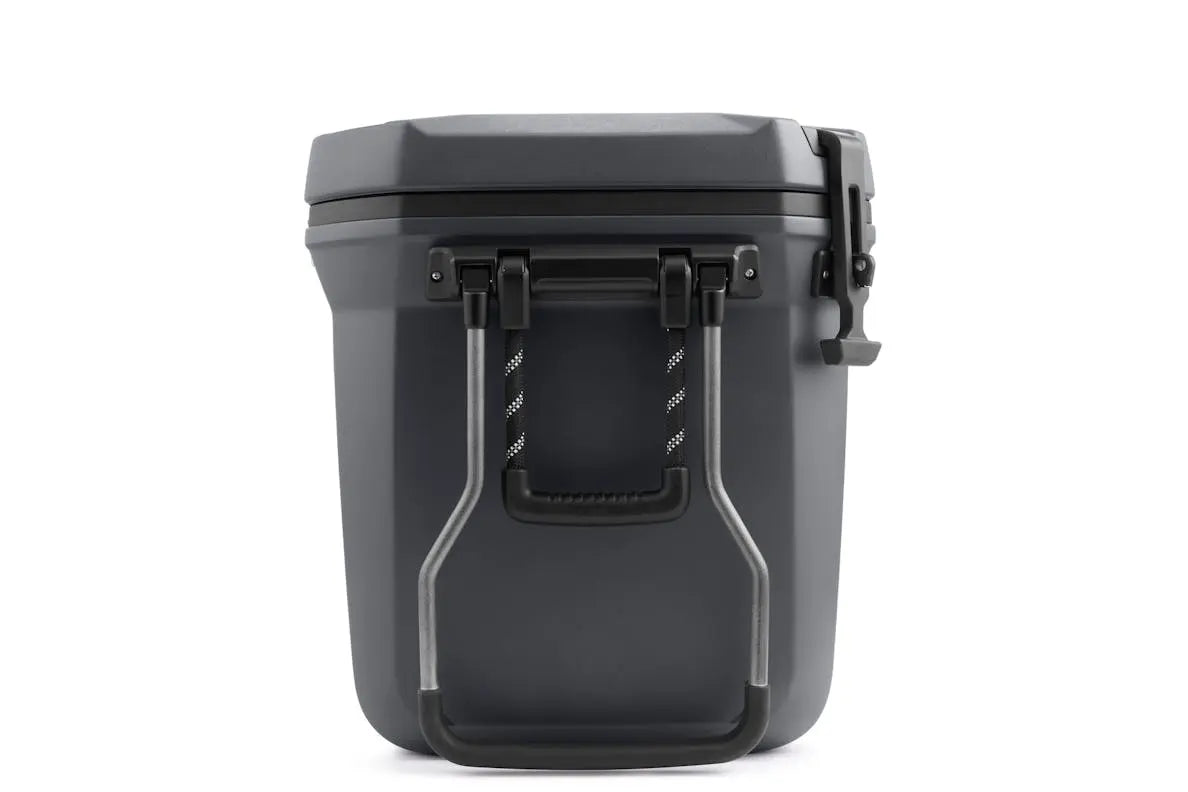 Coleman Convoy 100 Wheeled Icebox Cooler - Shop Hard-sided Coolers at Trekaline