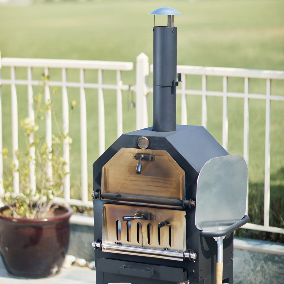 Bad Axe Pizza Oven - Shop Camp Ovens at Trekaline