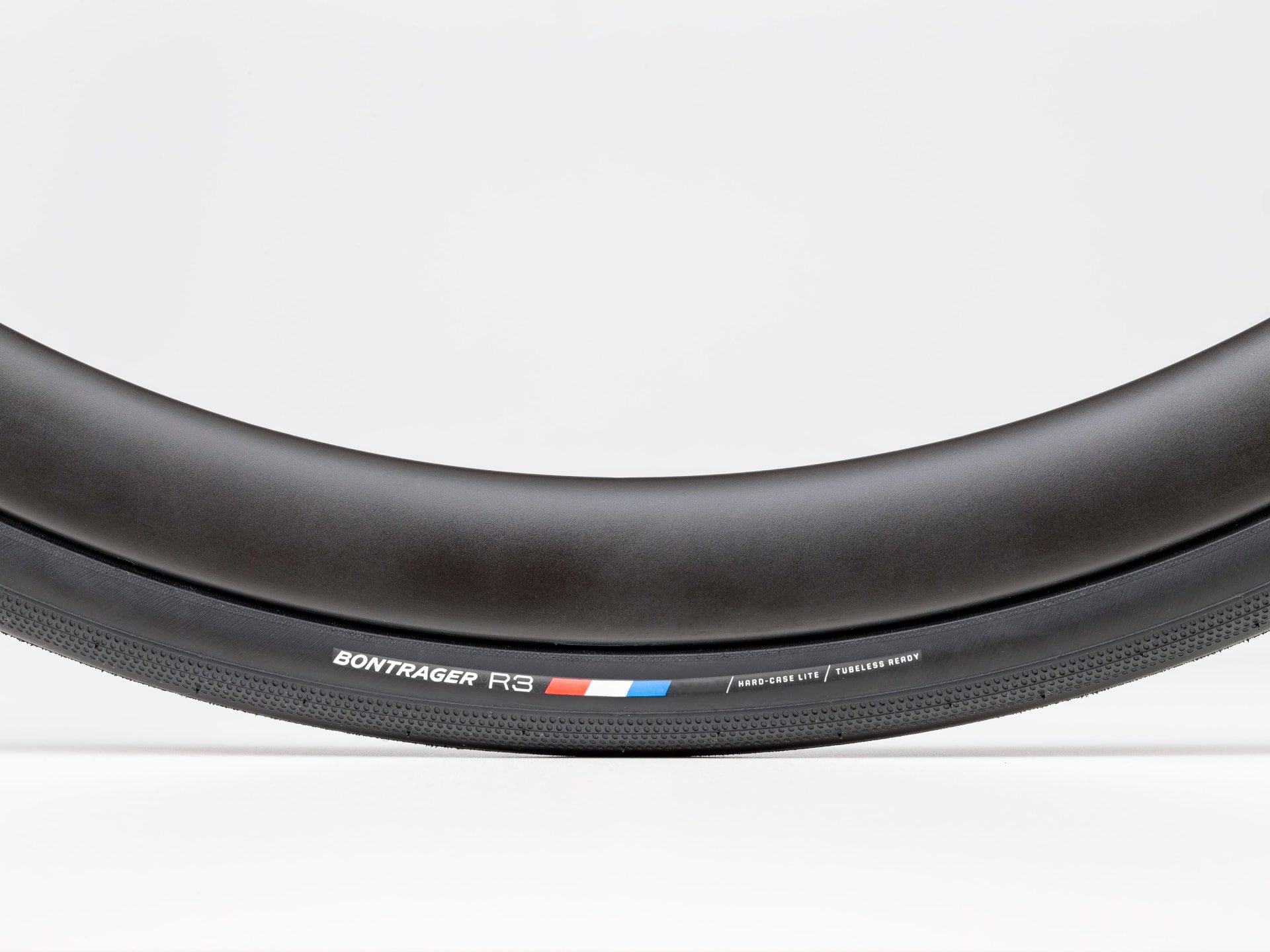 Bontrager R3 Hard-Case Lite TLR Road Tyre - Shop Road Bike Tires at Trekaline
