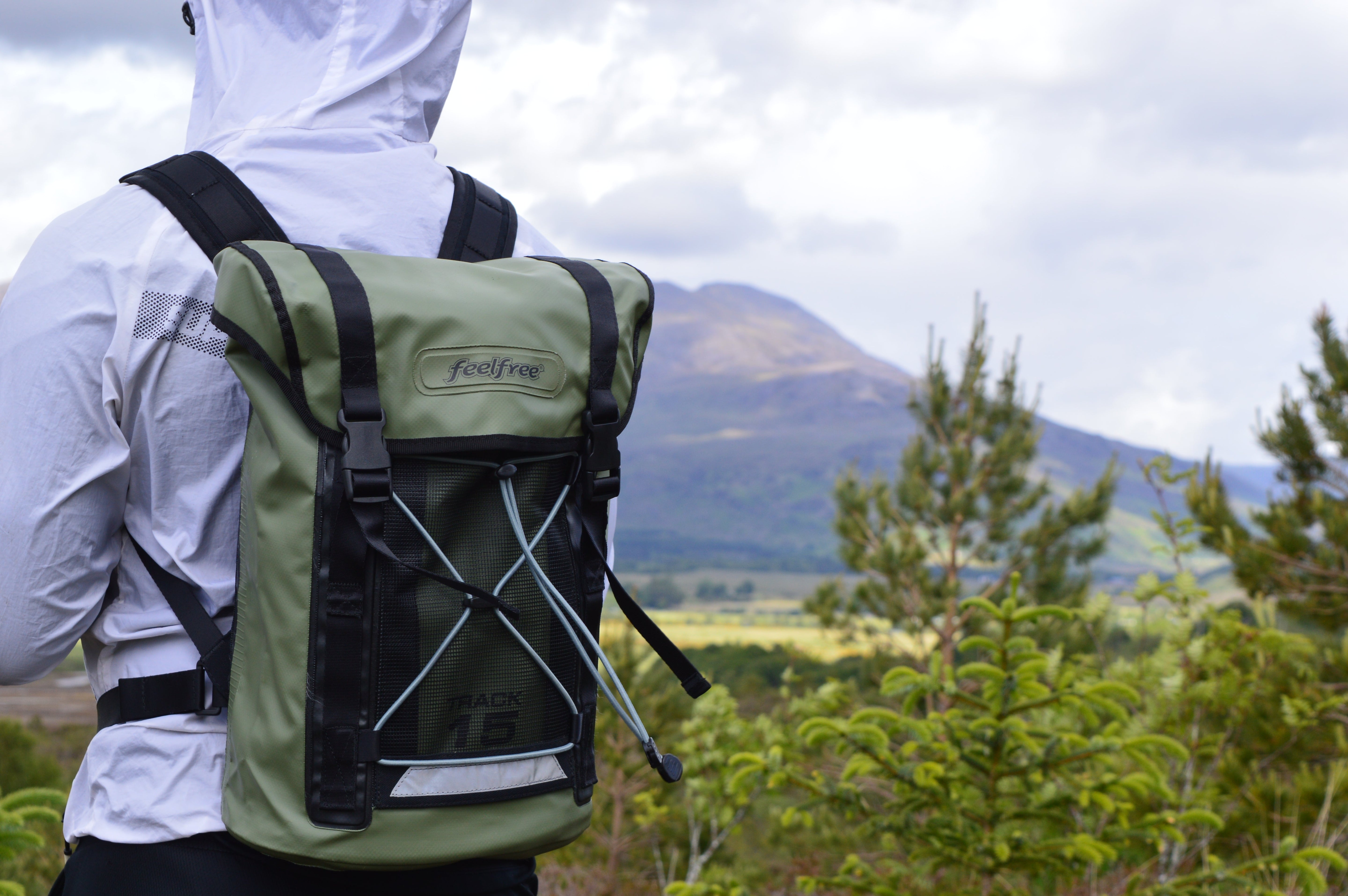 Feelfree Track 15L Dry Backpack OliveĀ - ShopĀ Dry BackpacksĀ atĀ Trekaline