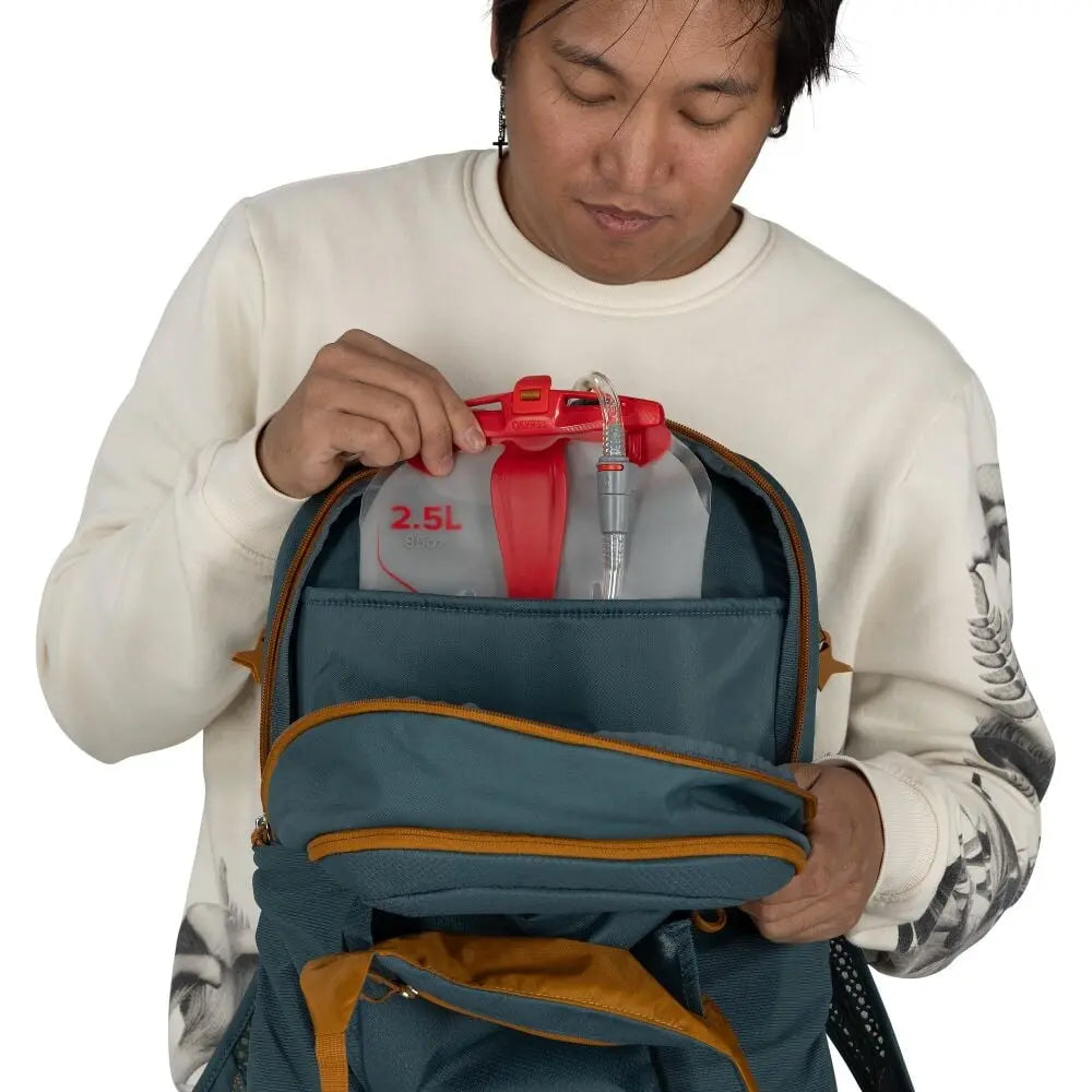 Osprey Daylite Plus Everyday Daypack - 20L - Shop Daypacks at Trekaline