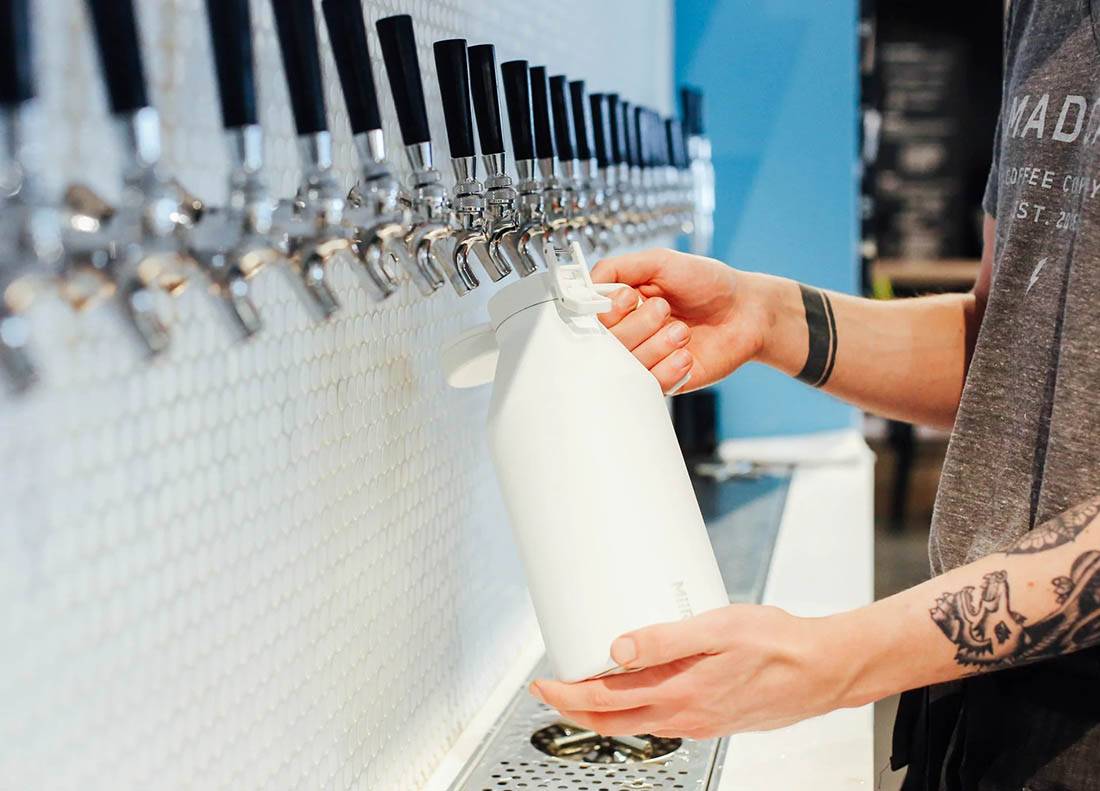MiiR Growler 64 oz