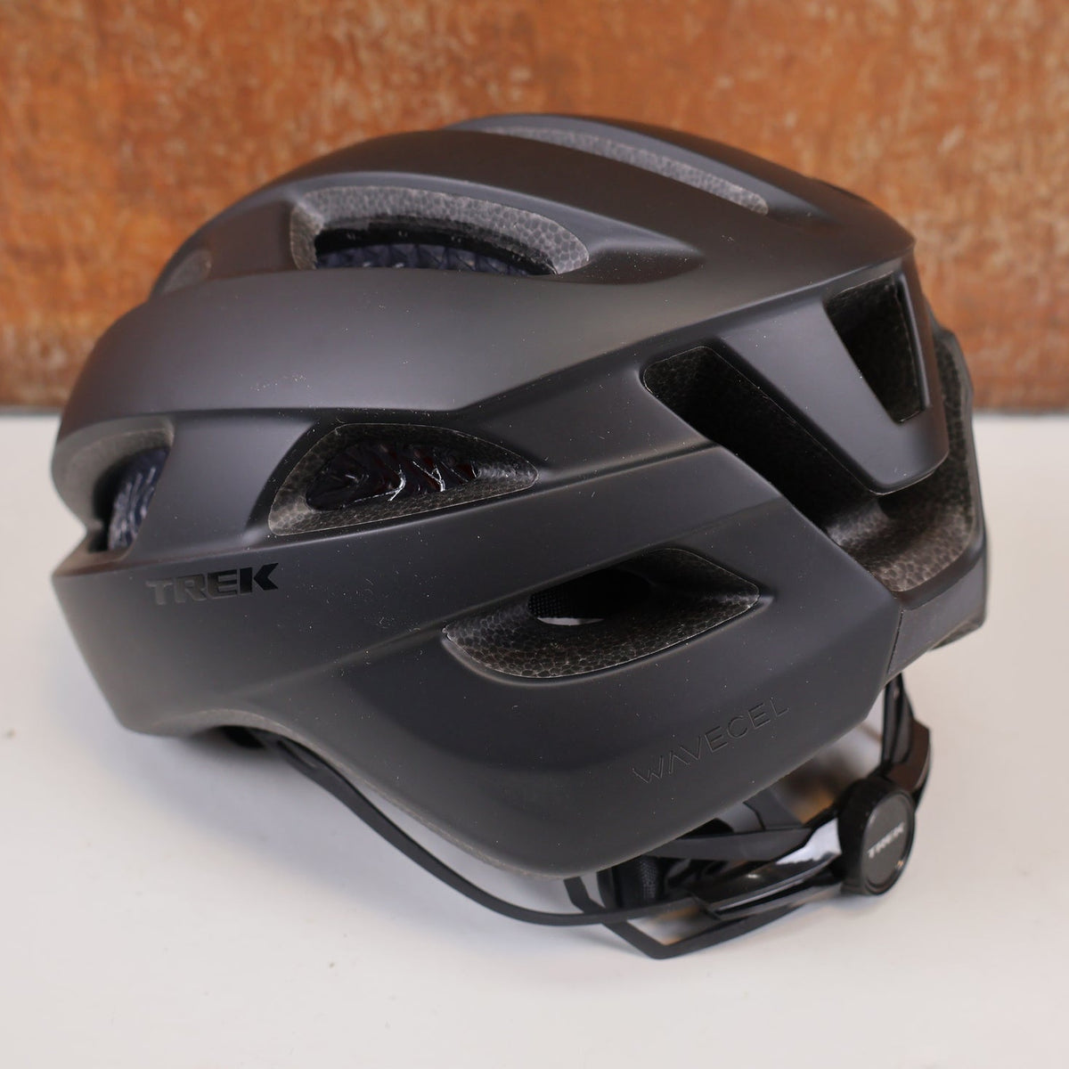 Trek Starvos WaveCel Cycling Helmet - Shop Road Bike Helmets at Trekaline