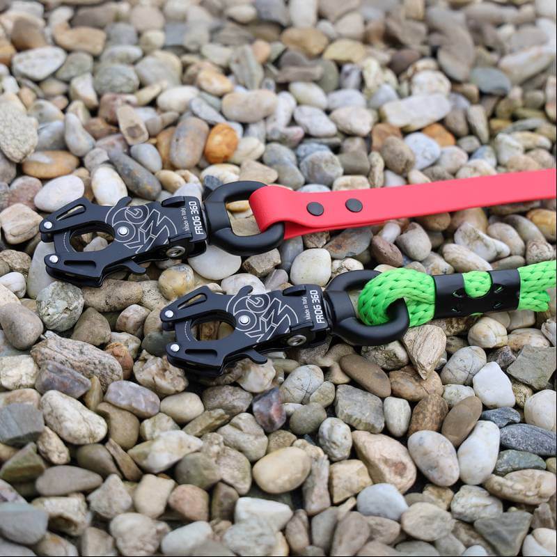 Kong Frog 360 Textile Friendly Swivel
