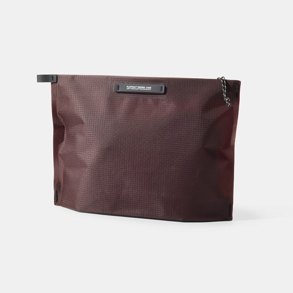 Matador FlatPak Zipper Toiletry Case 2.25L - Shop Toiletry Bags at Trekaline