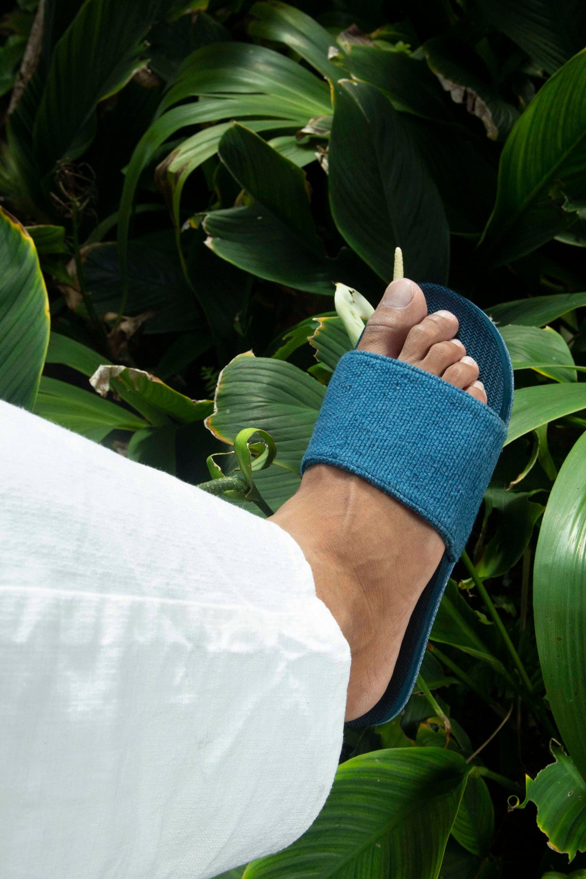 Indosole Men's Pable Slides Recycled Straps