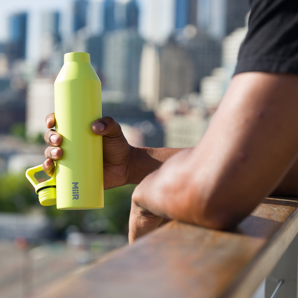 MiiR Narrow Mouth Vacuum Insulated Bottle 23 oz