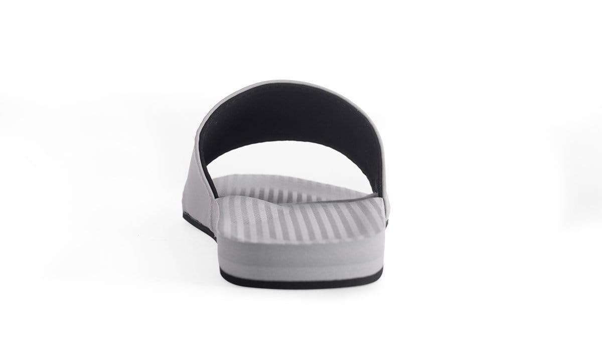 Indosole Women's ESSNTLS Slides