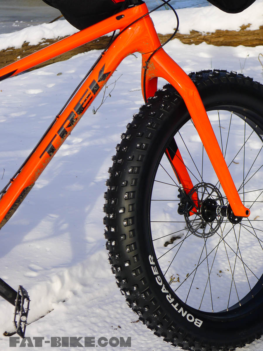 Bontrager Gnarwhal Fat Bike Tire - Shop Mountain Bike Tires at Trekaline