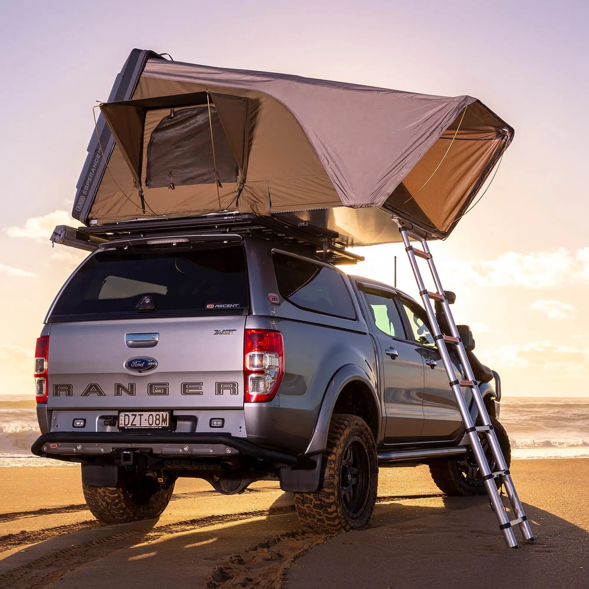 Esperance Rooftop Tent - Shop Roof-Top Tents at Trekaline