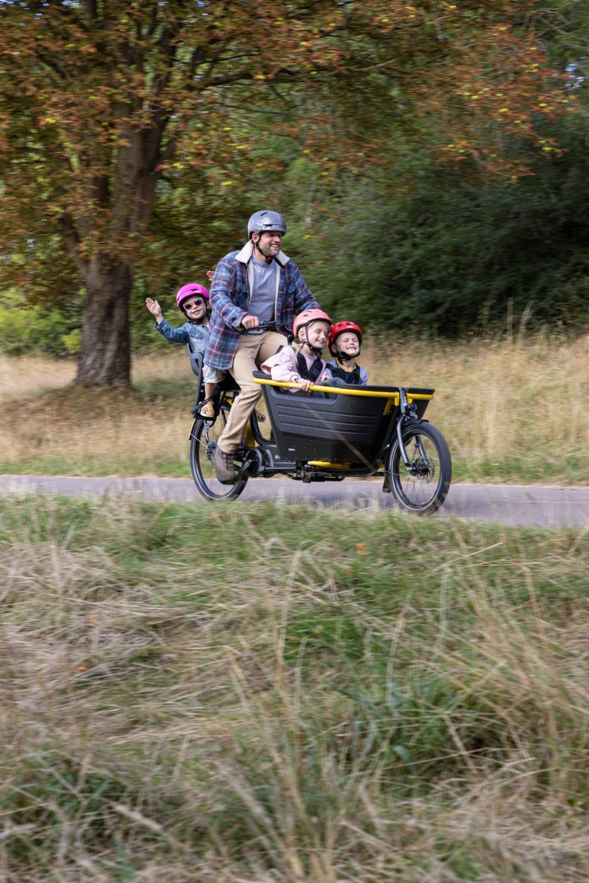 Continental Contact Plus Tires for E-BikeĀ - ShopĀ Mountain Bike TiresĀ atĀ Trekaline