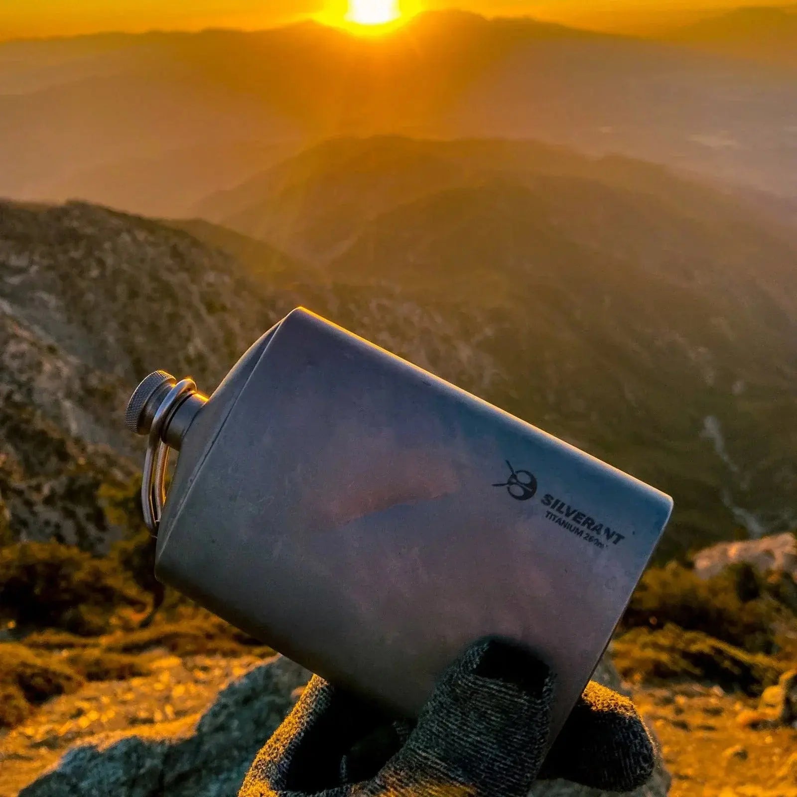 Titanium Hip Flask and Funnel - 8.4 oz / 248 ml - Shop Flasks at Trekaline