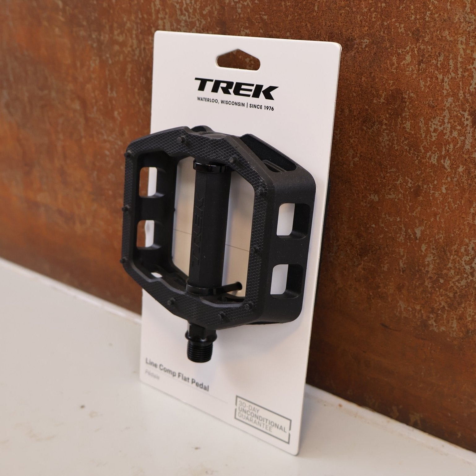 Trek Line Comp Flat Pedal Set - BlackĀ - ShopĀ Road Bike PedalsĀ atĀ Trekaline