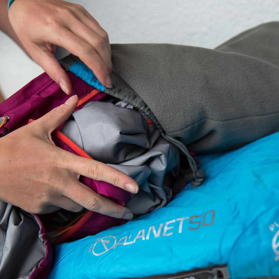 Vango Planet 50 Lightweight Sleeping BagĀ - ShopĀ Camping Sleeping BagsĀ atĀ Trekaline