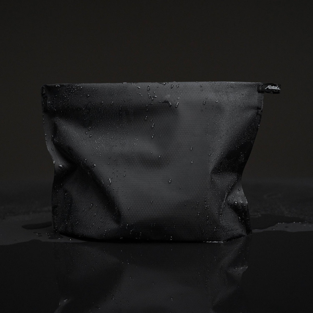 FlatPak Zipper Toiletry Case - 2.25L - Shop  Toiletry Bags at  Trekaline