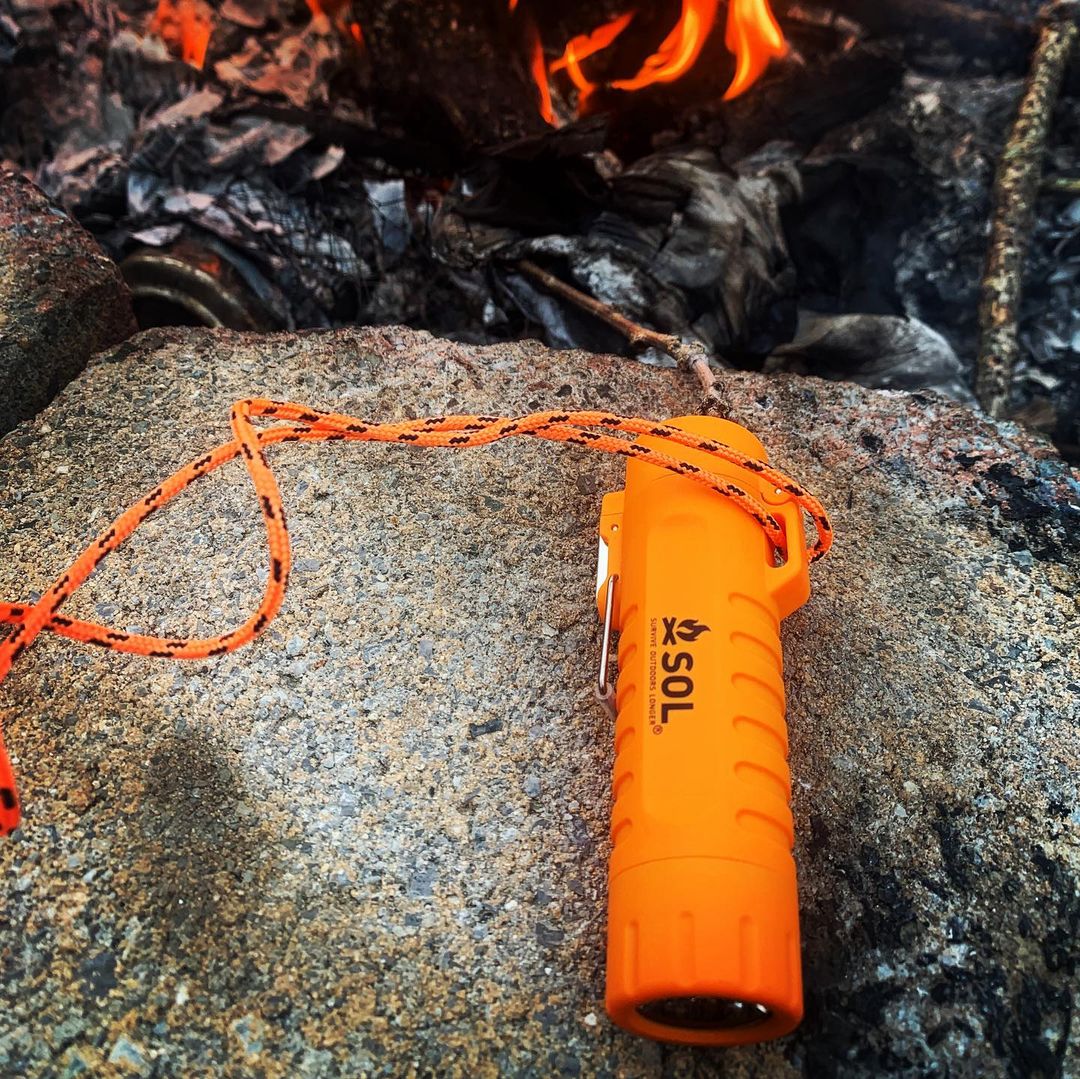 Survive Outdoors Longer Fire Lite Fuel-Free Lighter