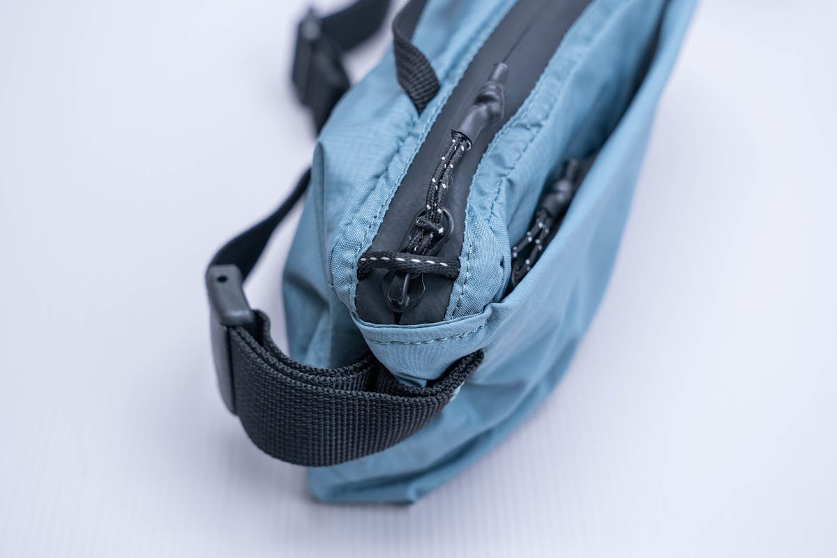 Matador ReFraction Packable Sling 2L - Shop  Shoulder Bags at  Trekaline