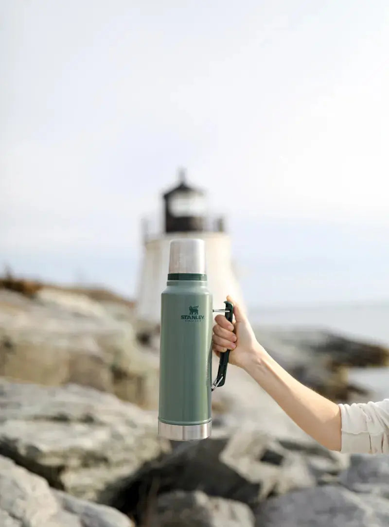 Stanley Classic Legendary Bottle 34 oz - Shop  Thermoses at  Trekaline