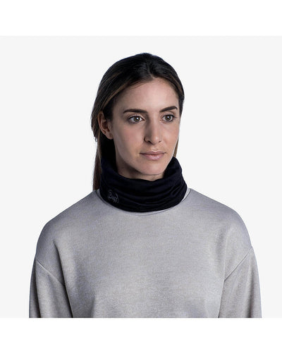 Buff Merino Lightweight Neckwear Solid Black Scarf