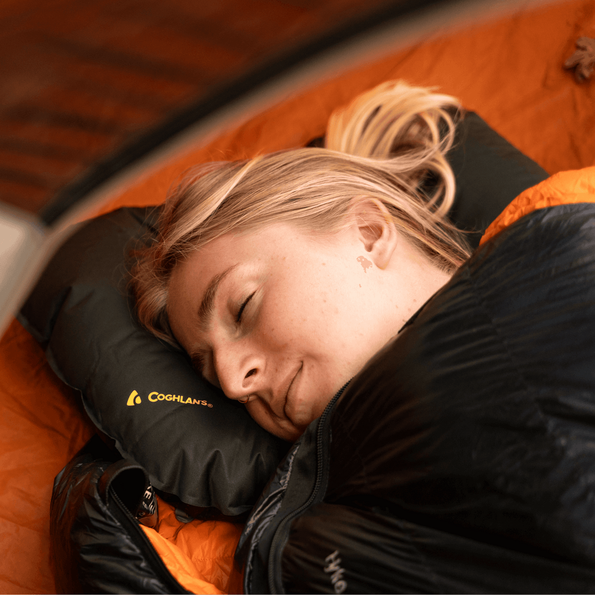 Coghlan's Inflatable Travel Pillow - Shop  Camp Pillows at  Trekaline