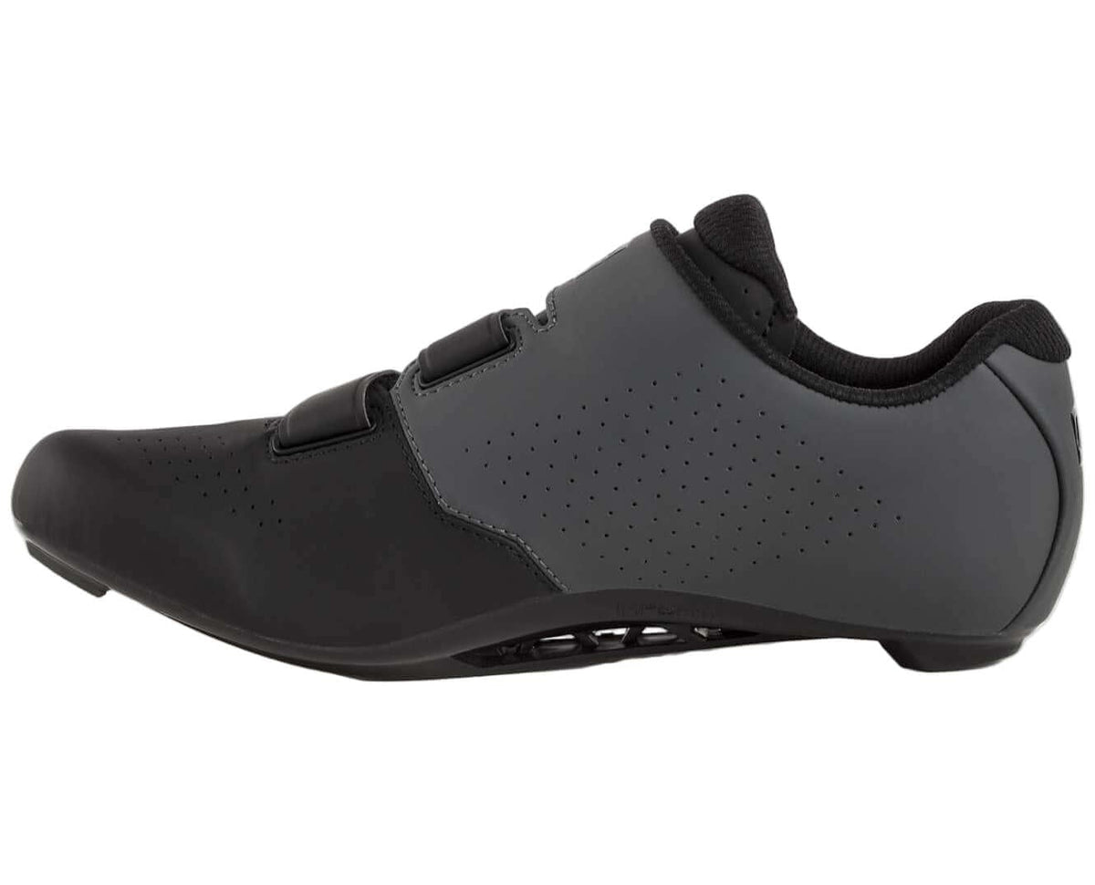 Bontrager Starvos Road Cycling Shoes - Shop  Road Cycling Shoes at  Trekaline