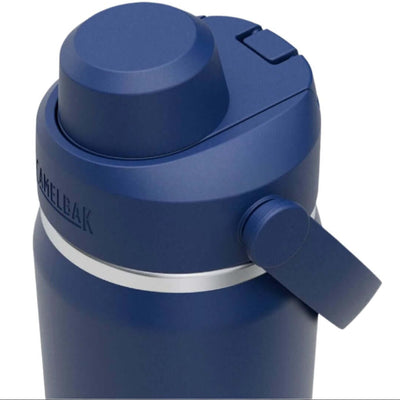 Blue Camelbak Thrive Chug Insulated Bottle - 20oz / 600ml with lid closed