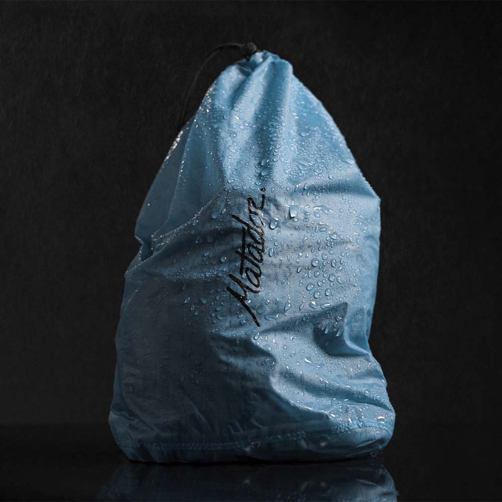 Matador Droplet Water-Resistant Stuff Sack 2.5L - Shop  Drawcord Stuff Sacks at  Trekaline