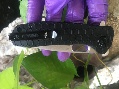 Honey Badger Medium Flipper Stonewashed D2 Steel with Zipper Pouch