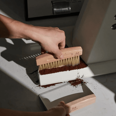 Muvna Magnetic Coffee Cleaning Brush White [QA Specs]