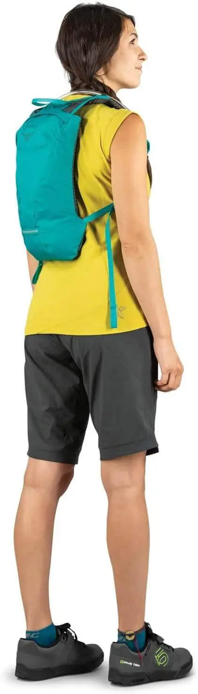 Osprey Kitsuma 1.5 Cycling Hydration Backpack - Women - Shop  Cycling Hydration Backpacks at  Trekaline