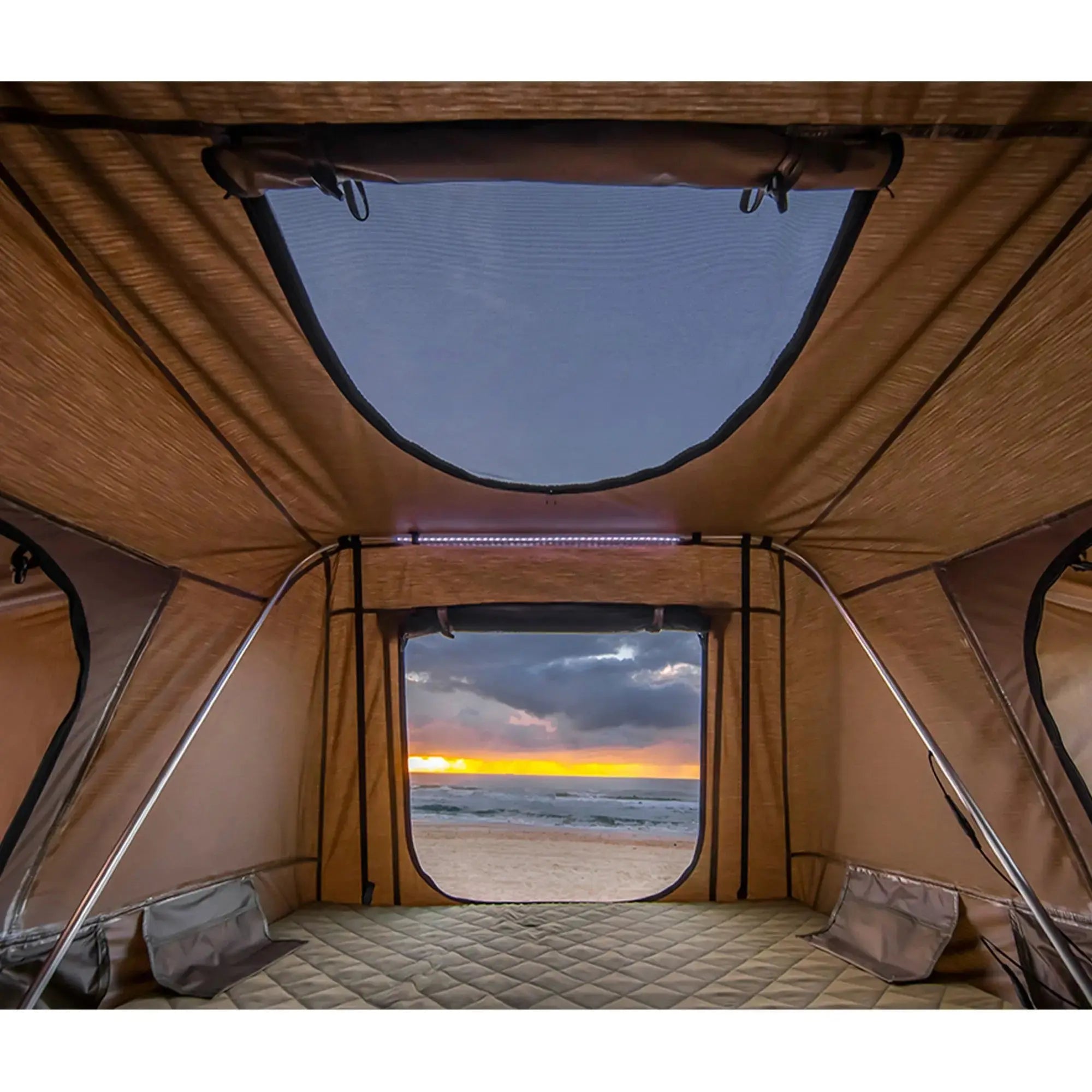ARB Esperance Hard-Shell Rooftop Tent - Shop  Roof-Top Tents at  Trekaline