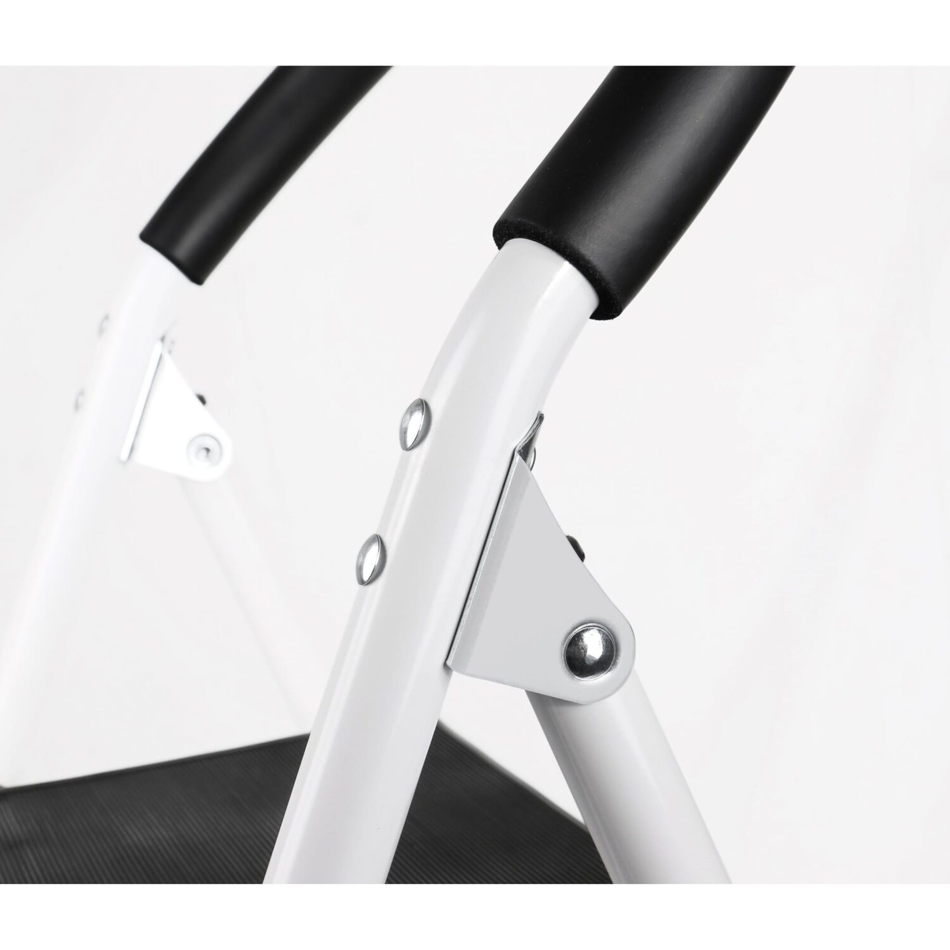 Procamp 3-Steps Folding Steel Ladder - Shop  Ladders at  Trekaline