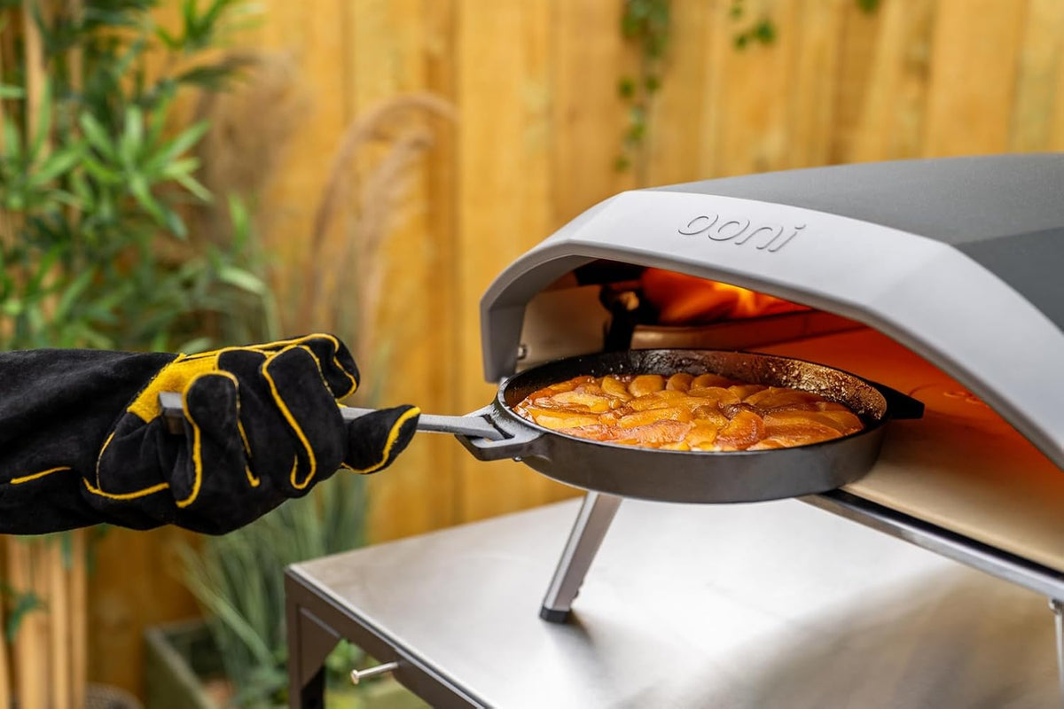 Ooni Round Cast Iron Skillet Pan - Shop  Campfire Cookware at  Trekaline
