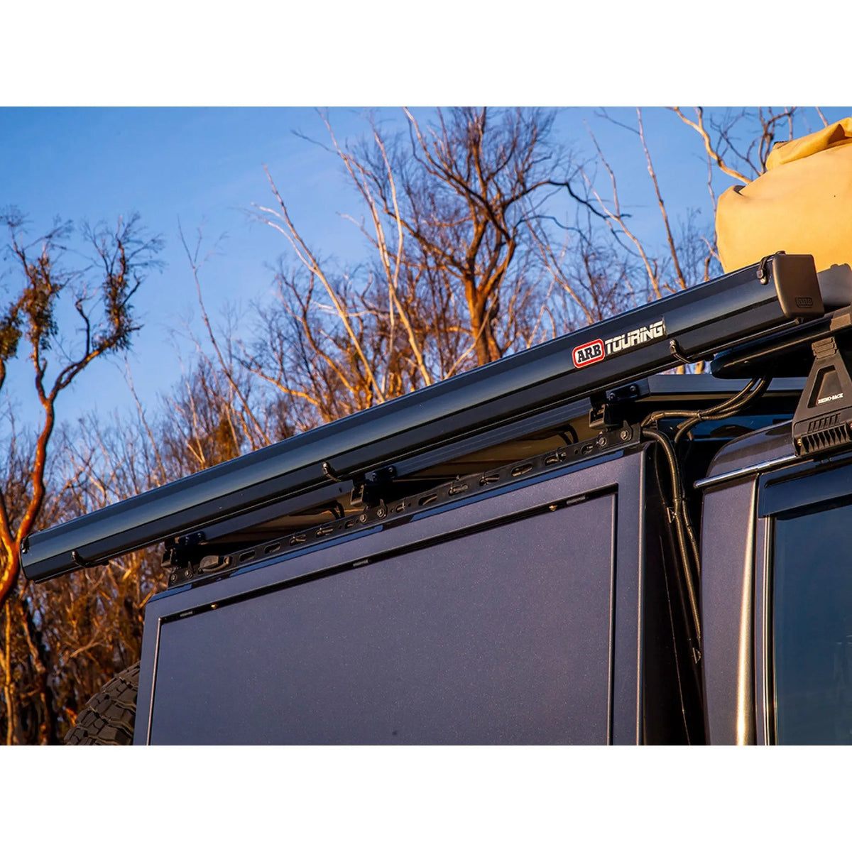 ARB Aluminum Awning with Light Kit - 2.5m x 2.5m - Black