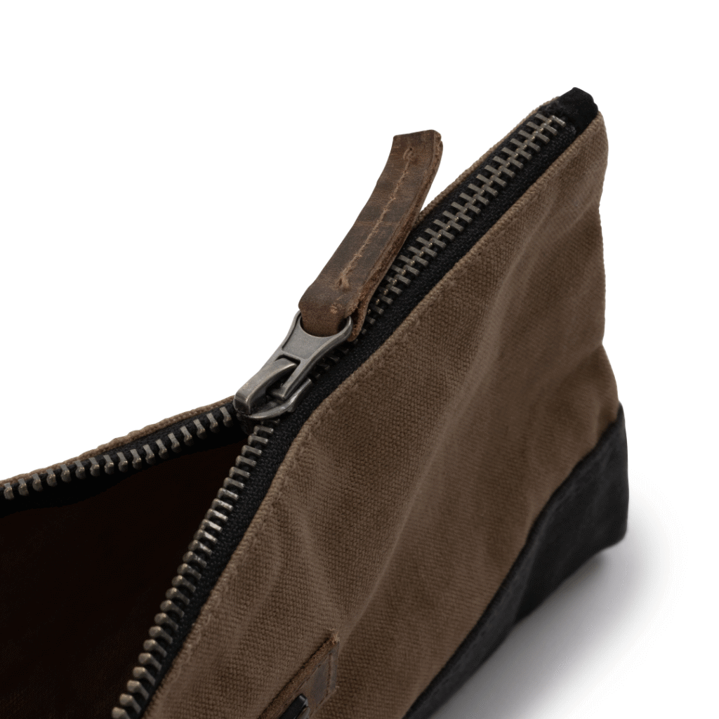 Barebones Neelum Zipper Pouch - Shop  Travel Pouches and Pockets at  Trekaline