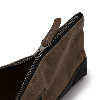 Barebones Neelum Zipper Pouch - Shop  Travel Pouches and Pockets at  Trekaline