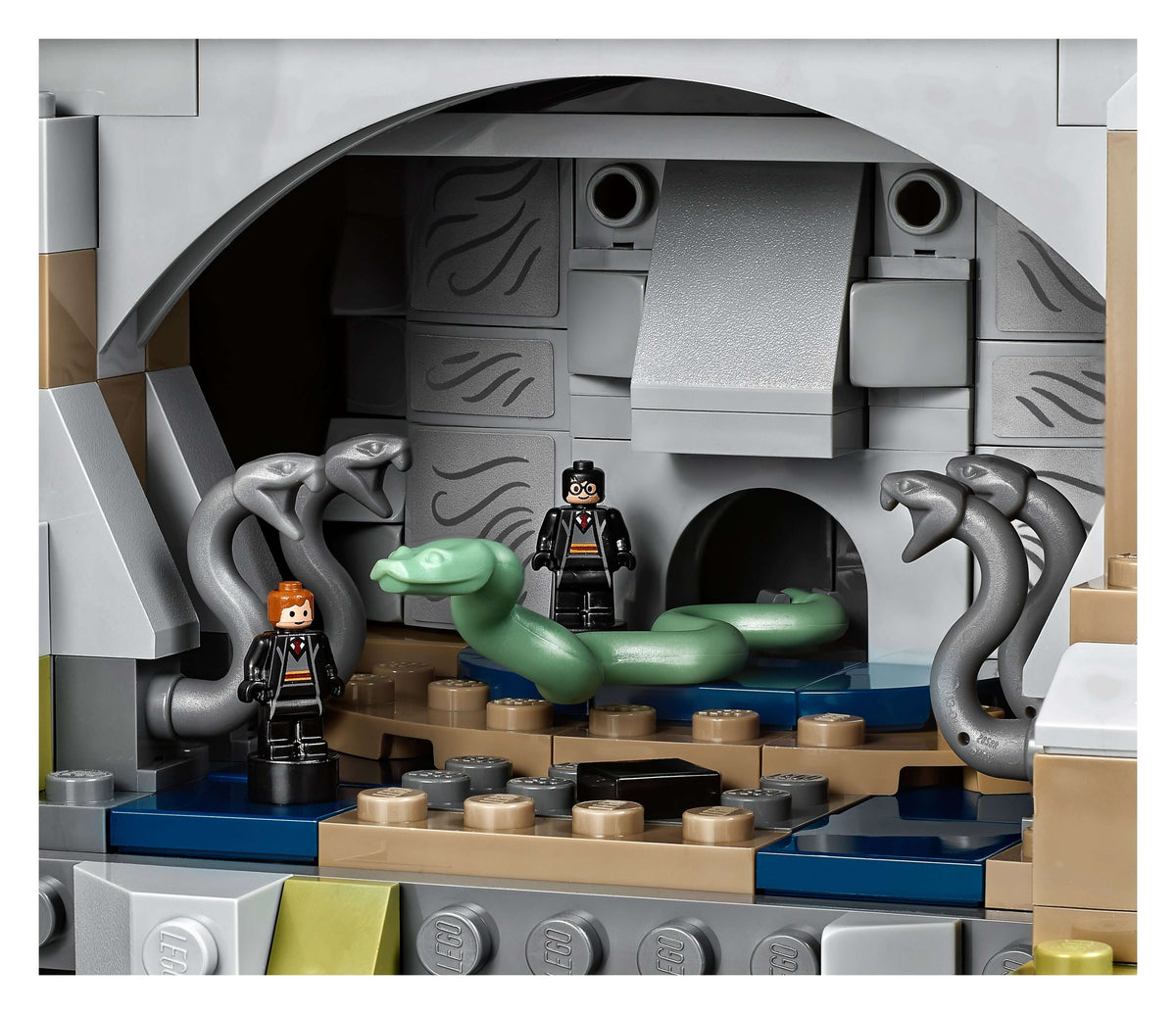 LEGO Harry Potter Hogwarts Castle Building Set - Shop  Indoor Toys at  Trekaline