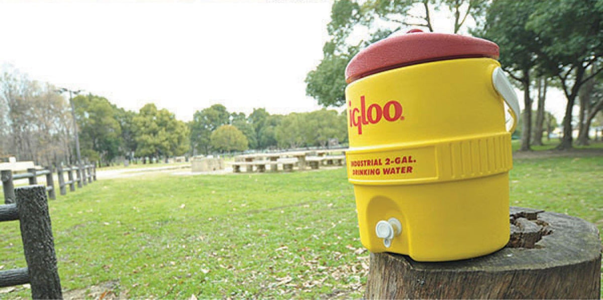 400 Series - 2Gal / 7L - Shop  Water Jugs at  Trekaline