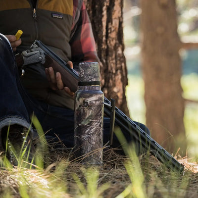 Stanley Classic Legendary Bottle Mossy Oak 34 oz - Shop  Thermoses at  Trekaline
