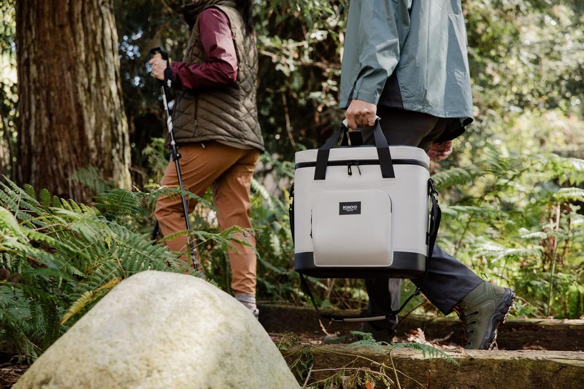 Igloo Trailmate 30 Can Soft Cooler Bag - Shop  Soft-sided Coolers at  Trekaline