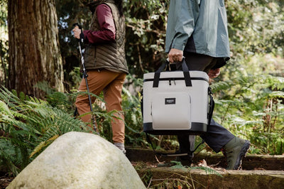 Igloo Trailmate 30 Can Soft Cooler Bag - Shop  Soft-sided Coolers at  Trekaline